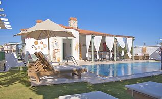 Elda Alacati Boutique Hotel