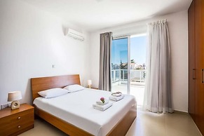 Villa White Moonflower