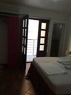 Apartments & Rooms Rozana