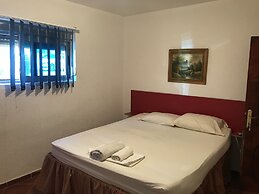 Apartments & Rooms Rozana