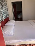 Apartments & Rooms Rozana