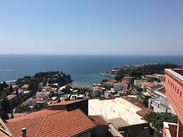 Apartments & Rooms Rozana