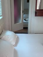 Apartments & Rooms Rozana