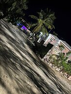 Island Turquoise Rental