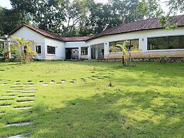 Sai Gon - Ba Be Resort