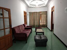 Bromo Authentic Homestay