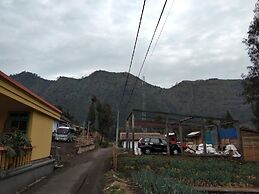 Bromo Authentic Homestay