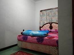 Bromo Authentic Homestay