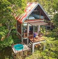 Treehouse Chalets