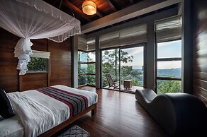 Treehouse Chalets