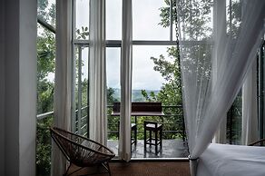 Treehouse Chalets
