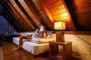 Treehouse Chalets