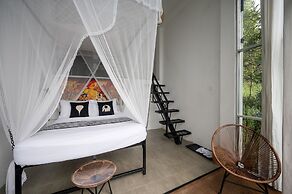 Treehouse Chalets