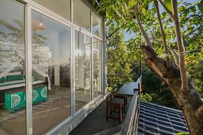 Treehouse Chalets