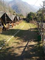 Adb Rooms Adventure Guru Byasi