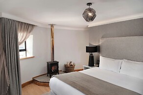 Sani Mountain Lodge