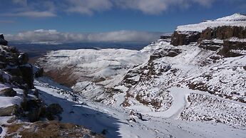 Sani Mountain Lodge