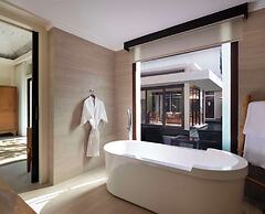 Avani Seminyak Resort Bali