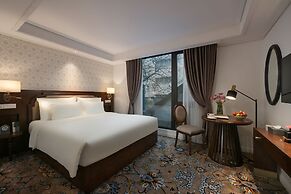 The Oriental Jade Hotel