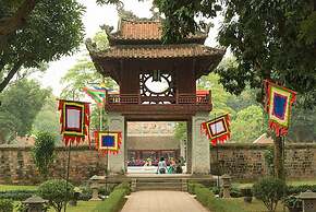 The Oriental Jade Hotel