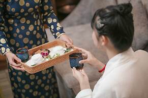 The Oriental Jade Hotel