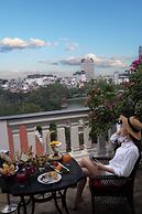 The Oriental Jade Hotel