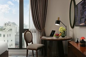 The Oriental Jade Hotel