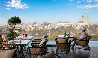 The Oriental Jade Hotel