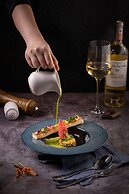 The Oriental Jade Hotel