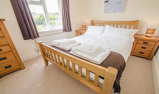 Cloudbreak Braunton 4 Bedroom, Sleeps 8, Dog Friendly