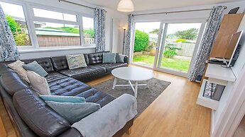 Swallows Croyde 3 Bedrooms, Sleeps 6, Beach Chalet