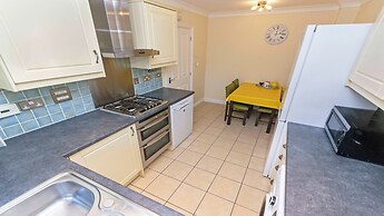 Oysters Sleeps 6 Modern Villa & Dog Friendly