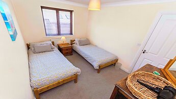 Oysters Sleeps 6 Modern Villa & Dog Friendly