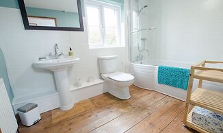 Berry Cottage Croyde 4 Bedrooms Sleeps 7-9 Dog Friendly