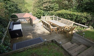 Berry Cottage Croyde 4 Bedrooms Sleeps 7-9 Dog Friendly