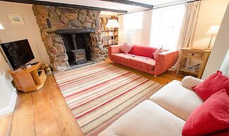 Berry Cottage Croyde 4 Bedrooms Sleeps 7-9 Dog Friendly