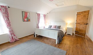 Berry Cottage Croyde 4 Bedrooms Sleeps 7-9 Dog Friendly