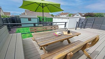 Sandbanks Sleeps 4 Beach Pass & 1 Dog