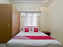 OYO 563 Damar Mas  Resort Lereng Kelud