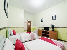 OYO 563 Damar Mas  Resort Lereng Kelud