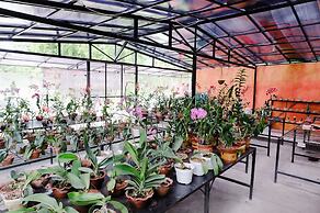 OYO 563 Damar Mas  Resort Lereng Kelud