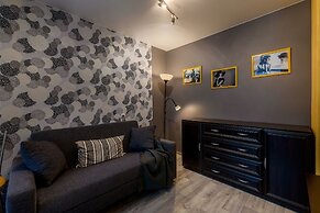 French Breakfast Apartment