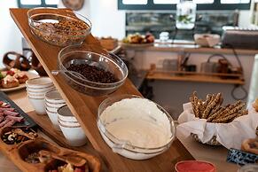 Sandaya Luxury Suites