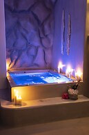 Sandaya Luxury Suites