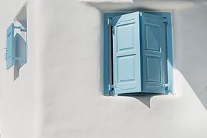 Mykonian Mews