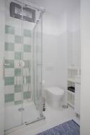 Liiiving | Bright Light Studio