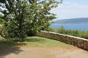 Holiday Home Sea View