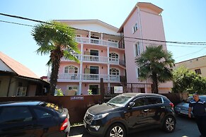 Rozali Guest House