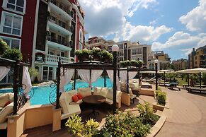 Menada Apartments in Messembria Resort