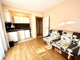 Menada Apartments in Messembria Resort
